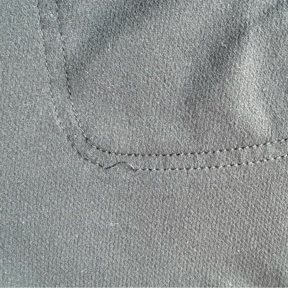 Athleta Black Athletic Shorts Women’s 6 Elastic Waist Drawstring Casual - Picture 5 of 6